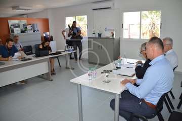 GoroEco arremetió contra los gobernantes del Ayuntamiento en una rueda de prensa  (Foto TA)